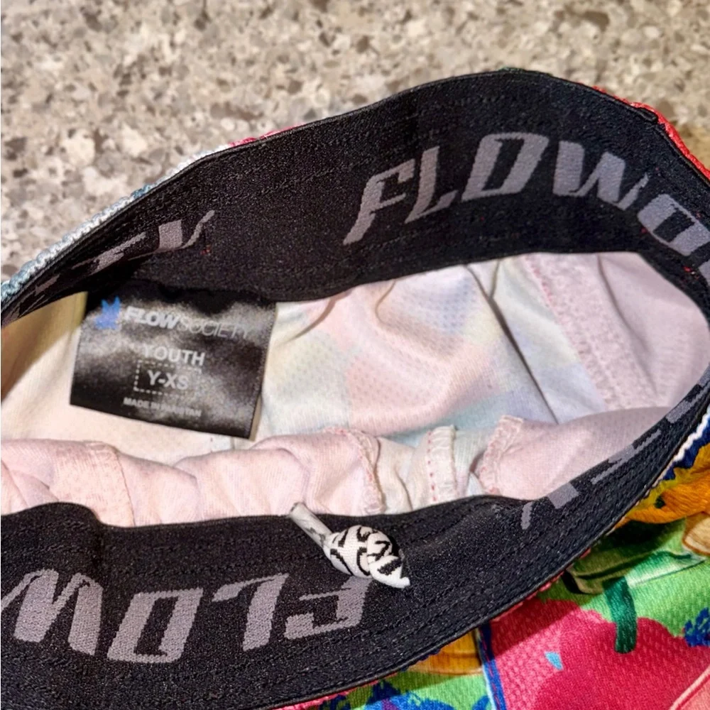 Flow Society l Slushy Society l Youth Shorts l Size: YXS